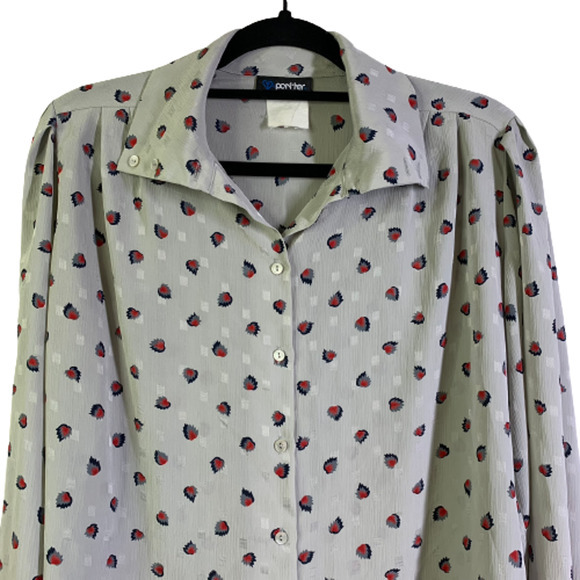 PANTHER Vintage Grey & Red Printed Button Down Blouse - Picture 2 of 13